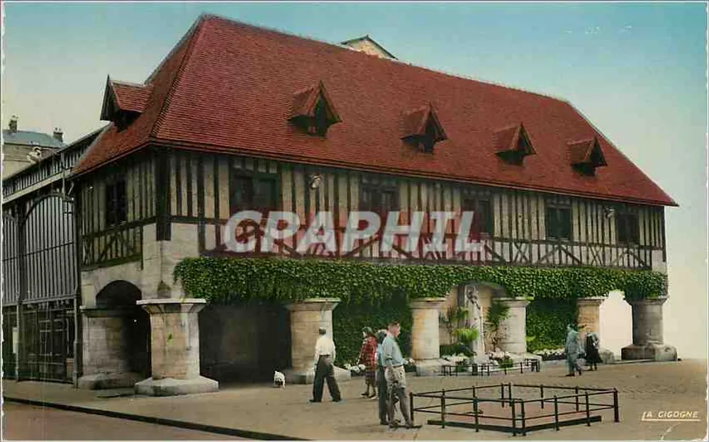 Place du Vieux Marché — Denkmal Jeanne d'Arc — La Cigogne - Vorderseite