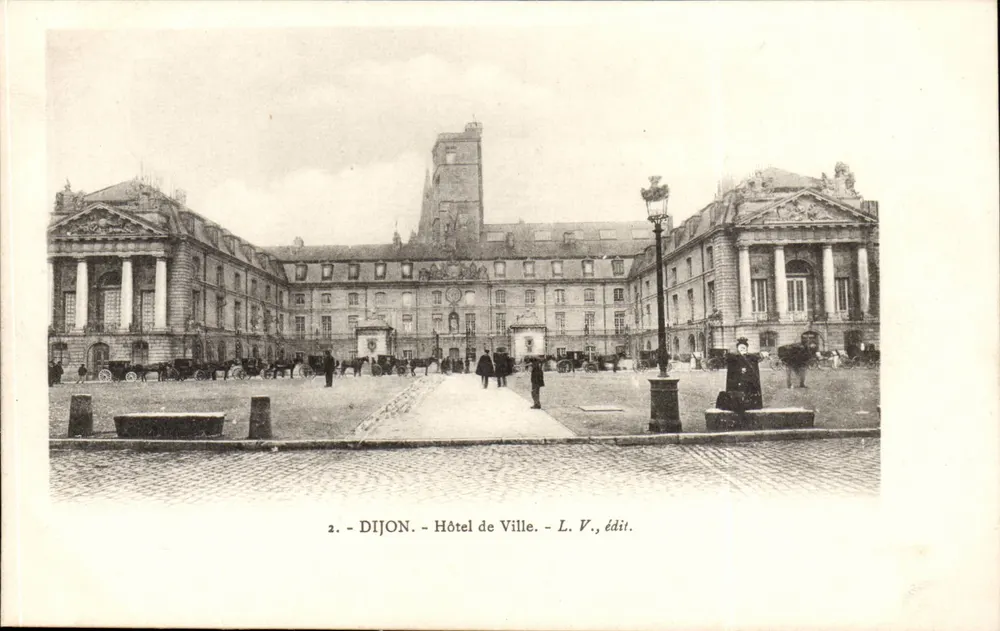 Dijon — Hotel de Ville — L. V., edit. - Frente