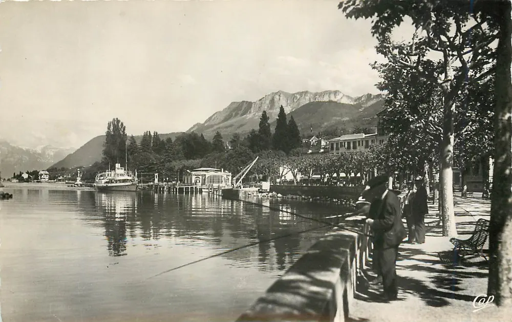EVIAN-LES-BAINS — Ufer des Sees und Quai Baron de Blonay — Réal-Photo - Vorderseite