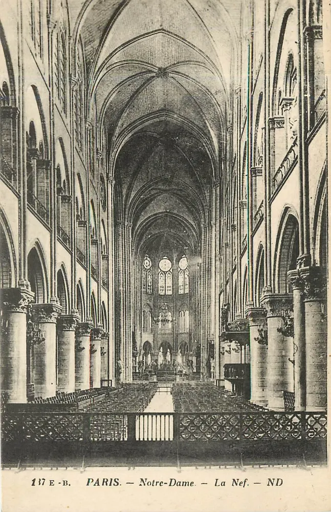 Paris — Notre-Dame — A Nave — ND — 117 E-B - Frente