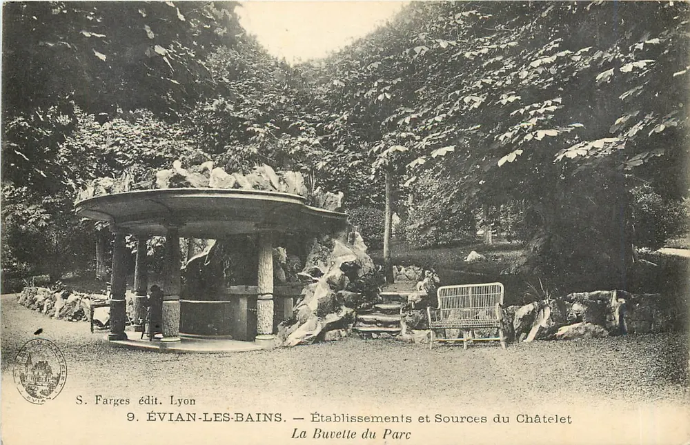 ÉVIAN-LES-BAINS — Estabelecimentos e Fontes do Châtelet — A Buvelle do Parc — S. Farges, editor, Lyon - Frente