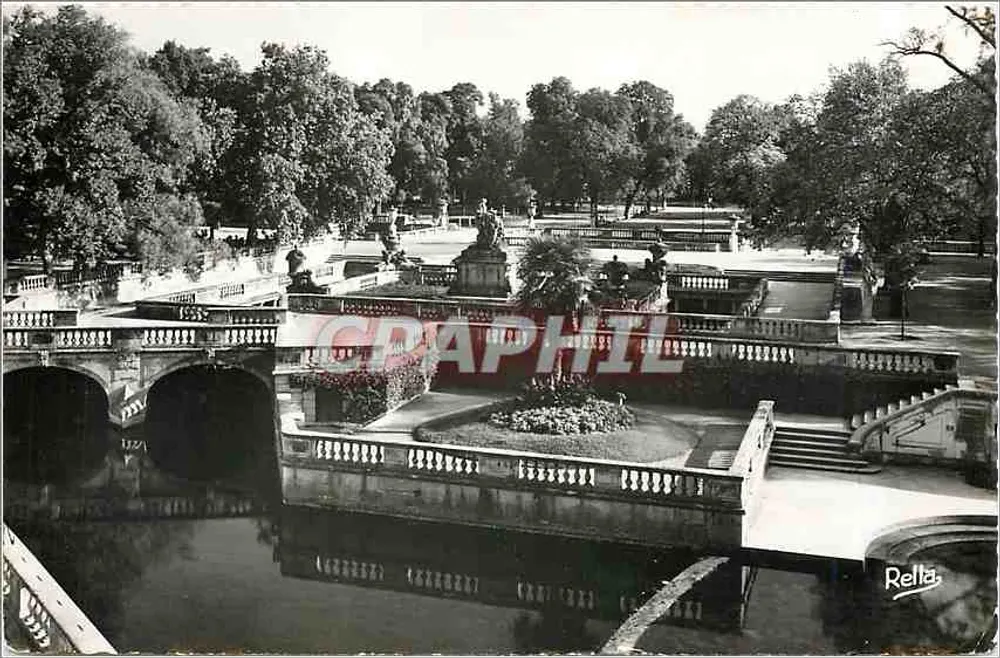 Der Garten der Fontaine in Nîmes — 17. Jahrhundert — Éditions Rella, Nr. 2588 - Vorderseite