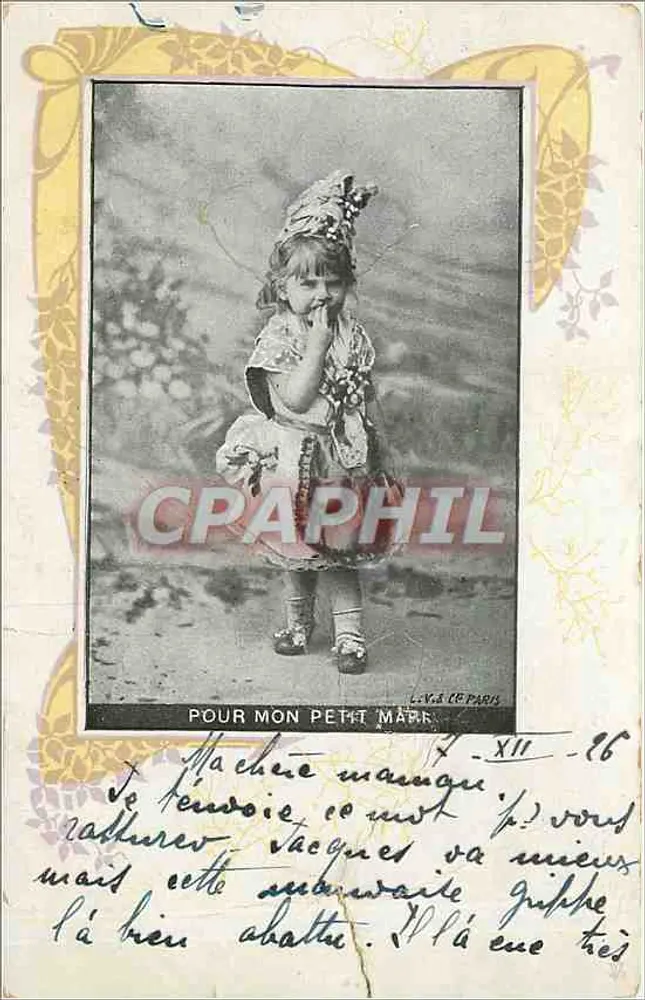 Petite fille en costume de fée — photo studio Léva à Paris — n° XII-86 - Frente