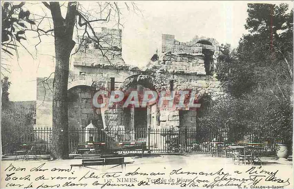 Nîmes — Templo de Diana — Editor F. Chalon-Saône, n° 117 - Frente