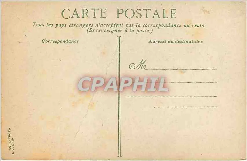 Biran - Porta do Jerzual — vista da rua com arcadas e estátua — L.V. & Cie - Verso