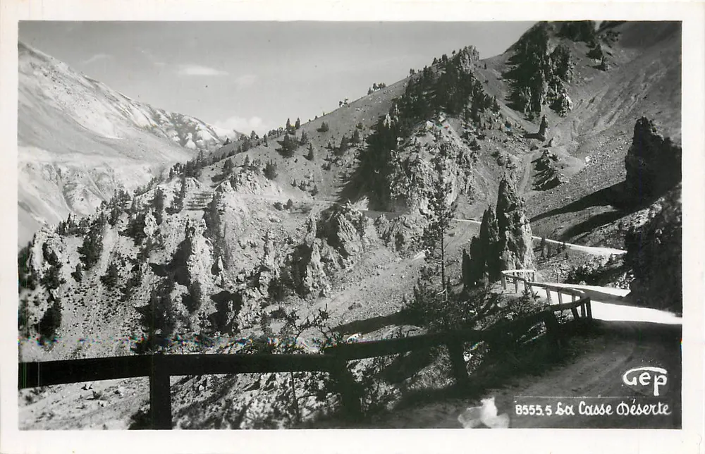 La Cassse Déserte — vue panoramique des montagnes — Gep, n° 8555.5 - Recto