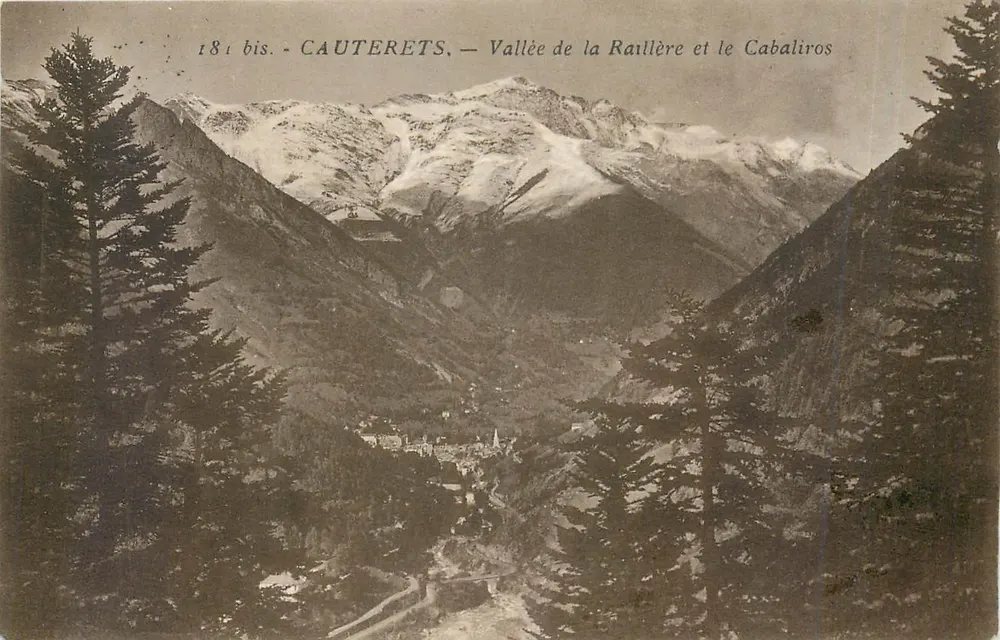 Cauterets — Vallée de la Raillère et le Cabaliros — Édition photo Quimath, Lourdes (Séim) - Recto