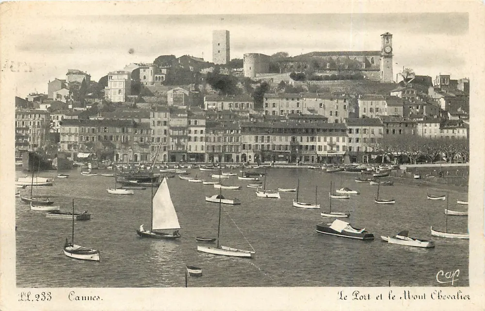 Cannes — Le Port et le Mont Chévalier — Les Belles Éditions Françaises, n° LL.233 - Recto