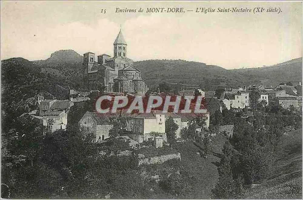 Environ de MONT-DORÉ — L'Église Saint-Nectaire (XIe siècle) - Recto
