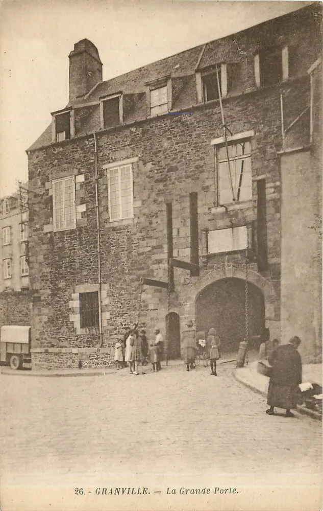 Granville — A Grande Porta — Edição A. Bernard, n°26 - Frente