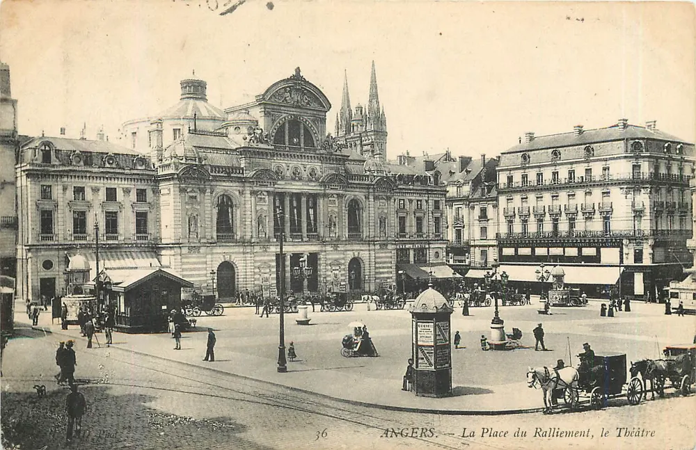 Angers — La Place du Ralliement, le Théâtre — D. Paul, n°36 - Recto