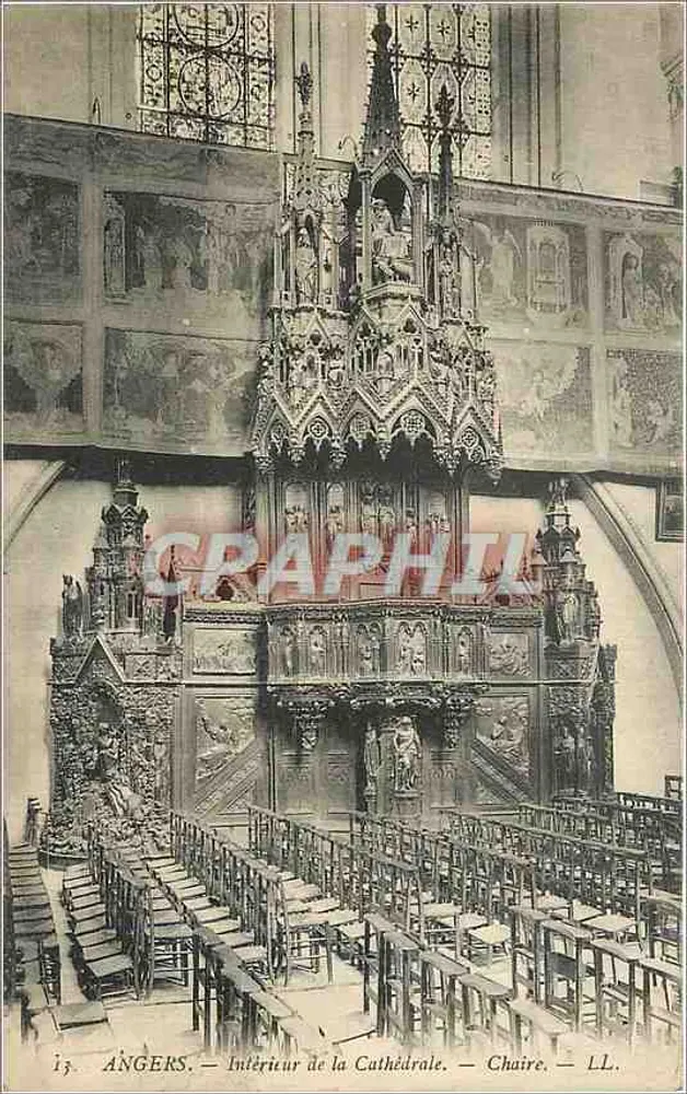 Angers — Interior da Catedral — Cadeira — LL. - Frente