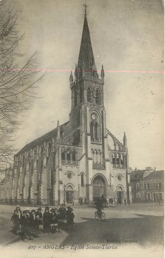 Angers - Église Sainte-Thérèse — Édition Laroute, n° 407 - Recto