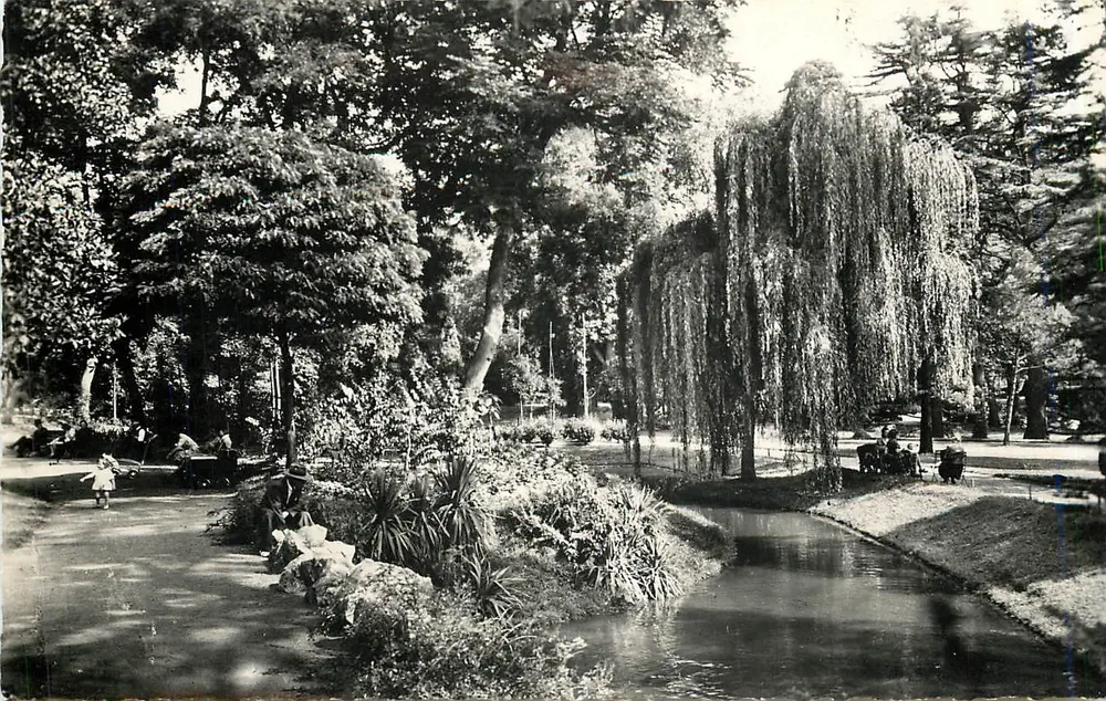 Jardin des Plantes — Nantes (Loire-Atlantique) — Éditions photo au Breton - Vorderseite