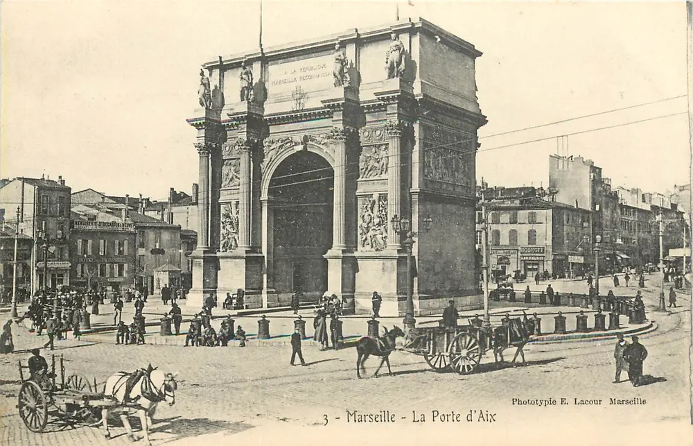 Marseille - A Porta de Aix — Fototipia E. Lacour, Marselha, n°3 - Frente