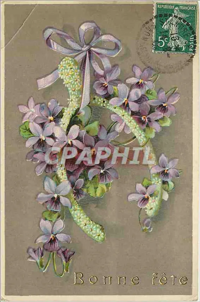 Bouquet of violets — Happy birthday — publisher not visible - Front