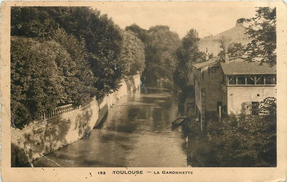Toulouse — La Garonne — vue du canal avec édifice à droite — éditeur PONTA, n° 152 - Frente