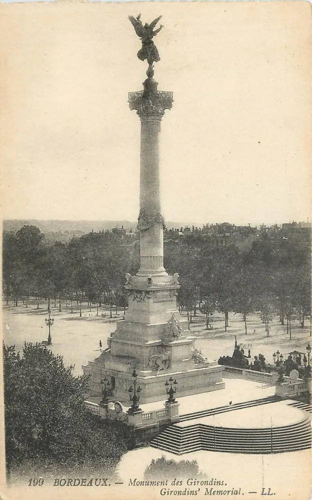 Bordeaux — Monument dos Girondinos — LL. - Frente