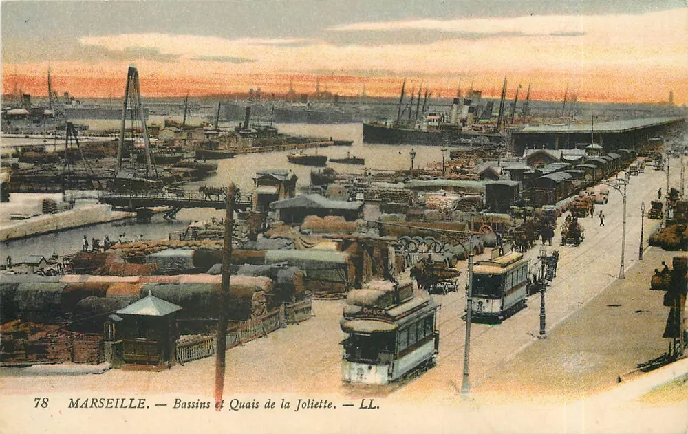 Marseille — Becken und Kai der Joliette — LL. - Vorderseite