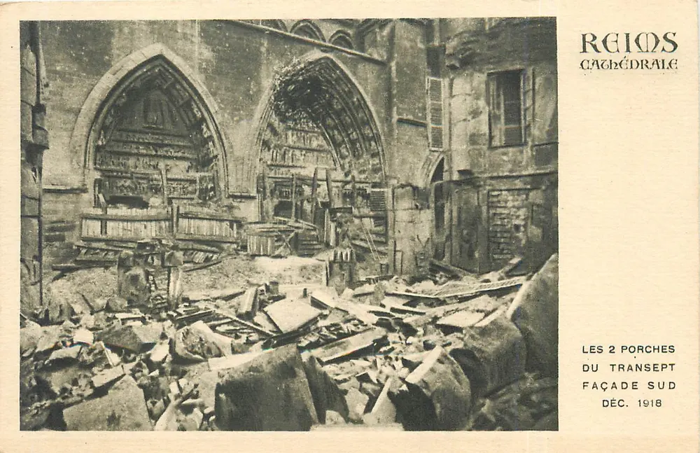 Reims - Kathedrale — Die 2 Portale der Südtranseptfassade — Dez. 1918 - Vorderseite