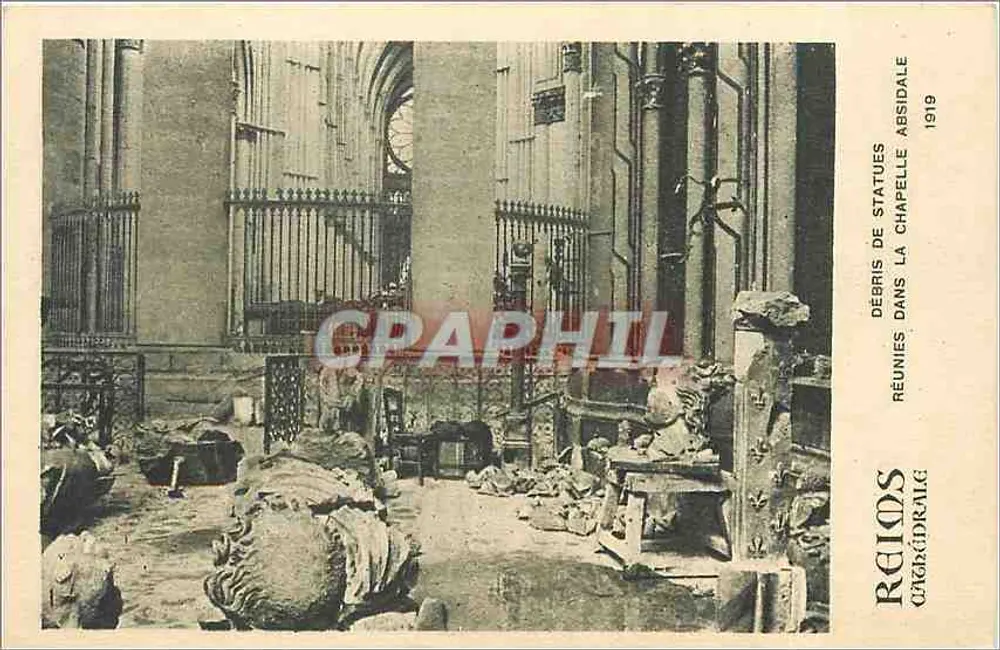 STATUENBRUCHSTÜCKE — In der Apse-Kapelle gesammelt — Reîos, Kathedrale — 1919 - Vorderseite