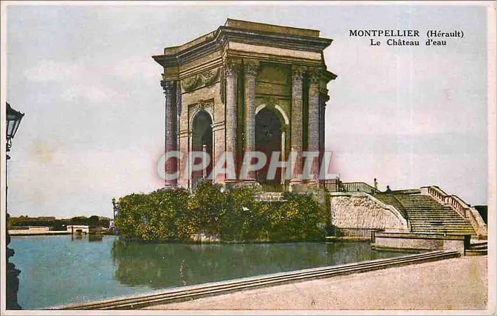 Montpellier (Hérault) — O Castelo da Água - Frente