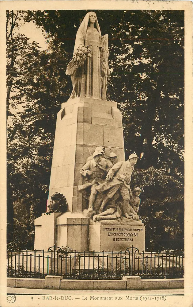 BAR-le-DUC — O Monumento aos Mortos (1914-1918) — Edições d'Art Ch. Pirel, Reims - Frente