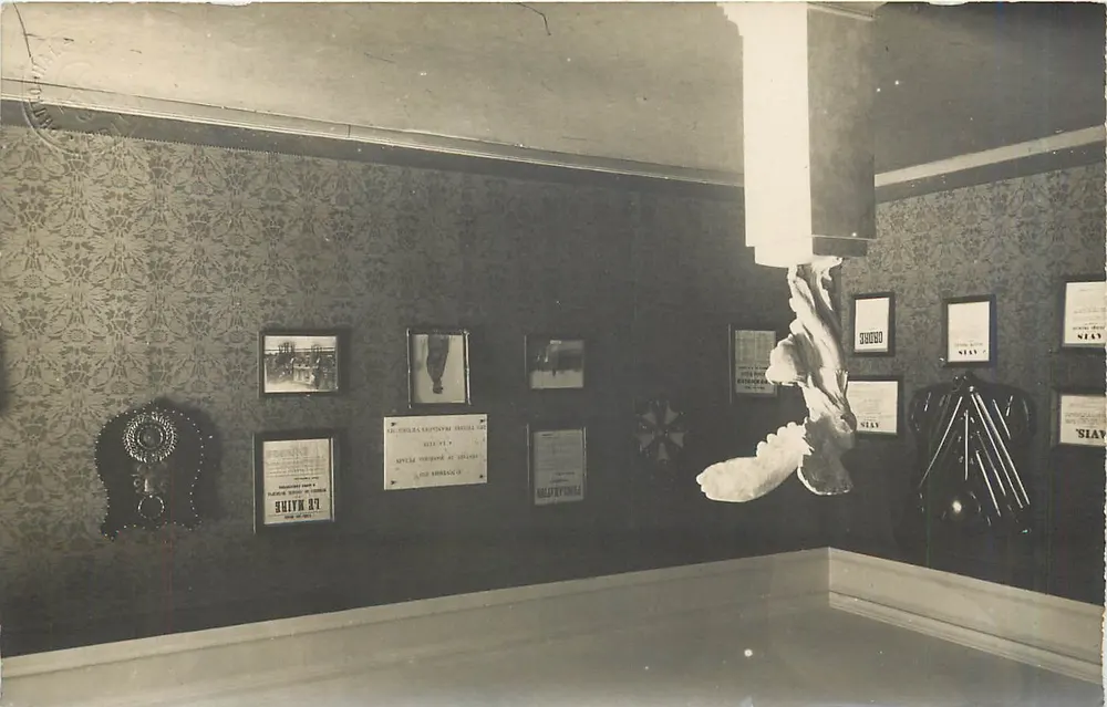 Sala da Exposição de Delais — Museu da Marinha — Editor: SIAAS - Frente