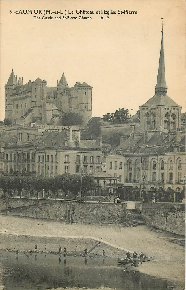 Saumur (M.-et-L) — Schloss und Kirche St-Pierre — A. P. - Vorderseite