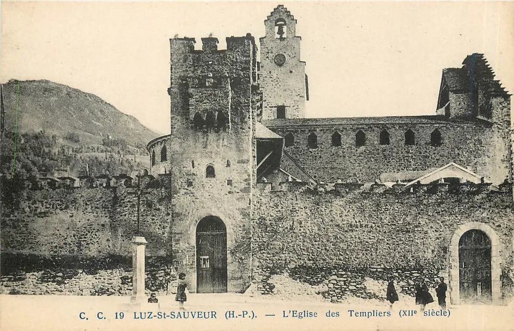 Luz-Sauveur — L'Église des Templiers (XIIe siècle) — Carrache, éditeur, n° 19 - Recto