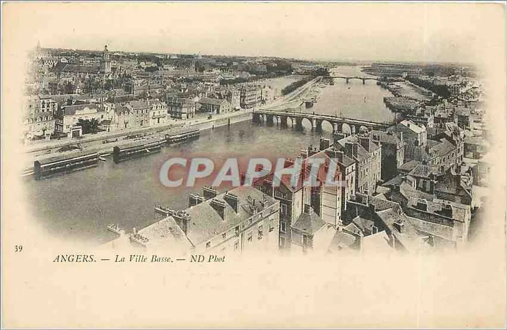 Angers — A Cidade Baixa — ND Phot - Frente