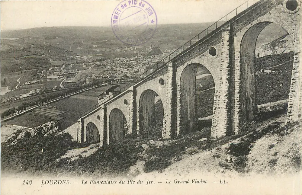 Lourdes — Der Funicular des Pic du Jer — Der Große Viadukt — LL. — N° 1442 - Vorderseite