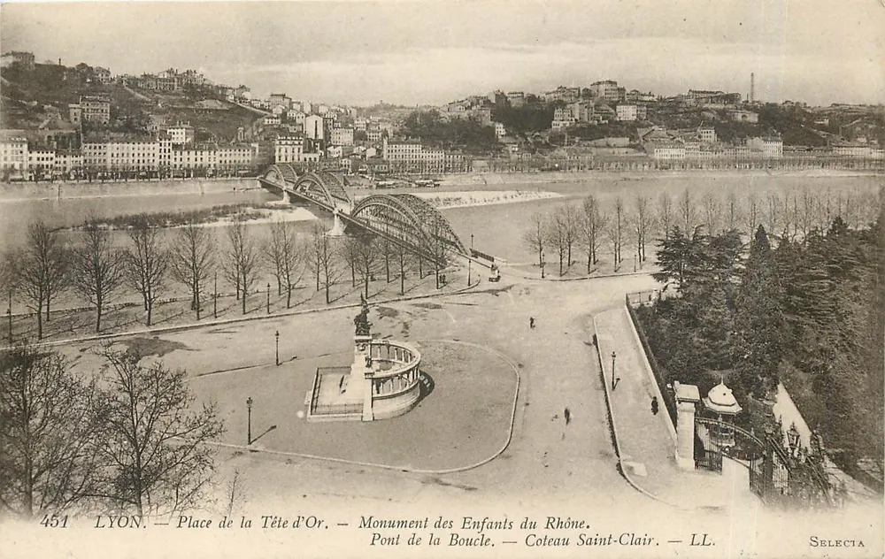 LYON — Place de la Tête d'Or — Monument des Enfants du Rhône — Pont de la Boucle — Coteau Saint-Clair — Selecta - Vorderseite