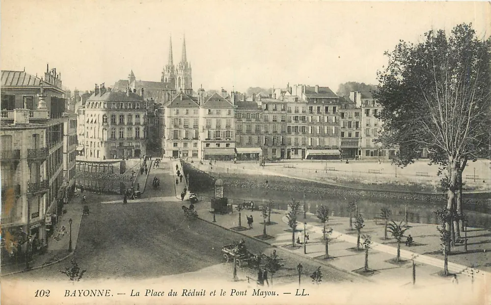 Bayonne — Die Place du Réduit und der Mayou-Brücke — LL. n°102 - Vorderseite
