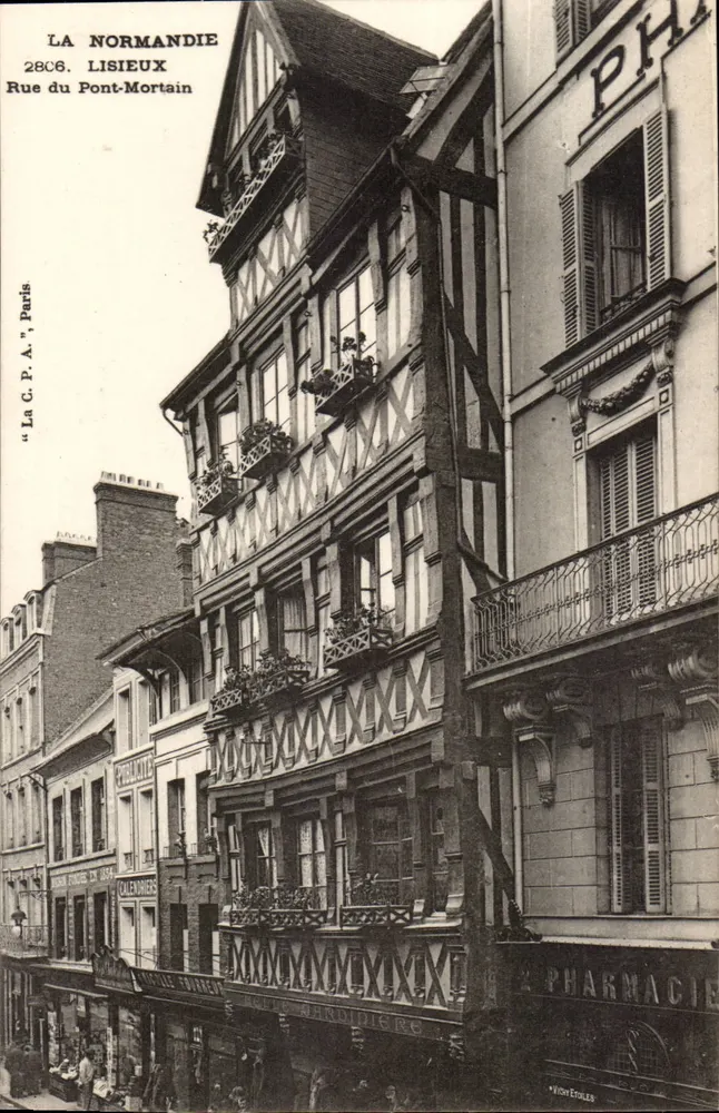 Lisieux — Rue du Pont-Mortain — A C.P.A., Paris, n° 2866 - Frente