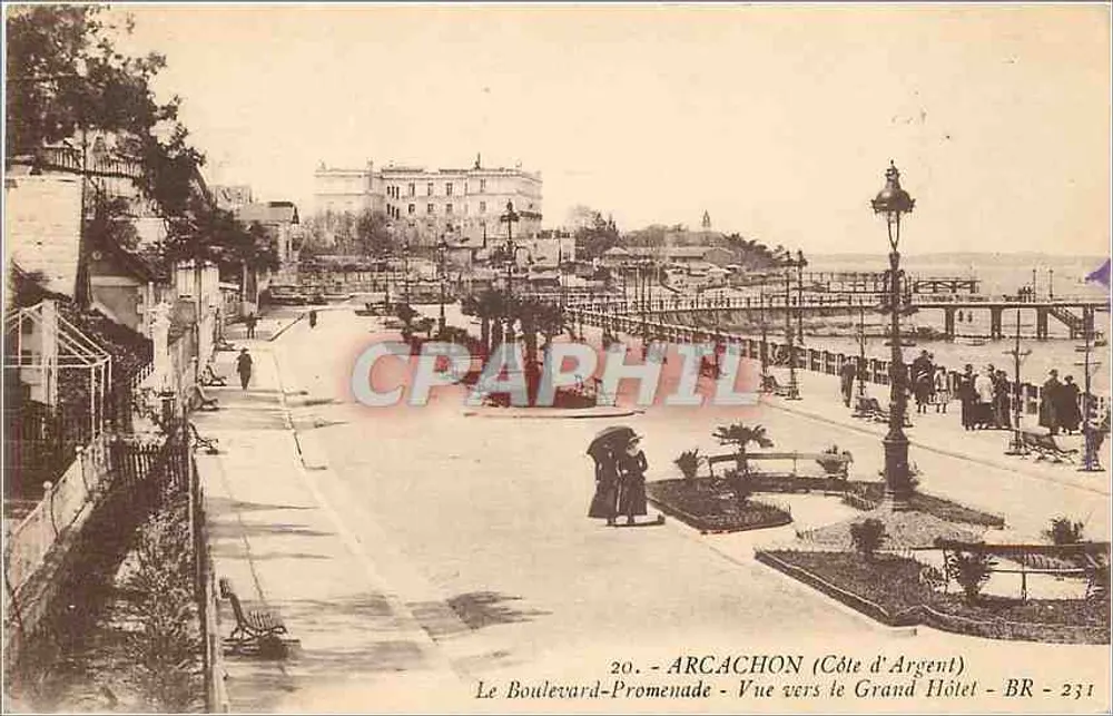 Arcachon (Côte d'Argent) — Der Boulevard-Promenade — Blick zum Grand Hotel — BR - 231 - Vorderseite