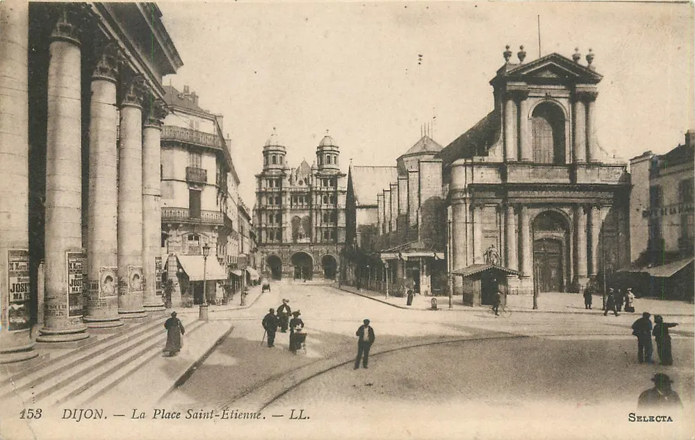 Dijon — A Praça Saint-Étienne — Selecta - Frente