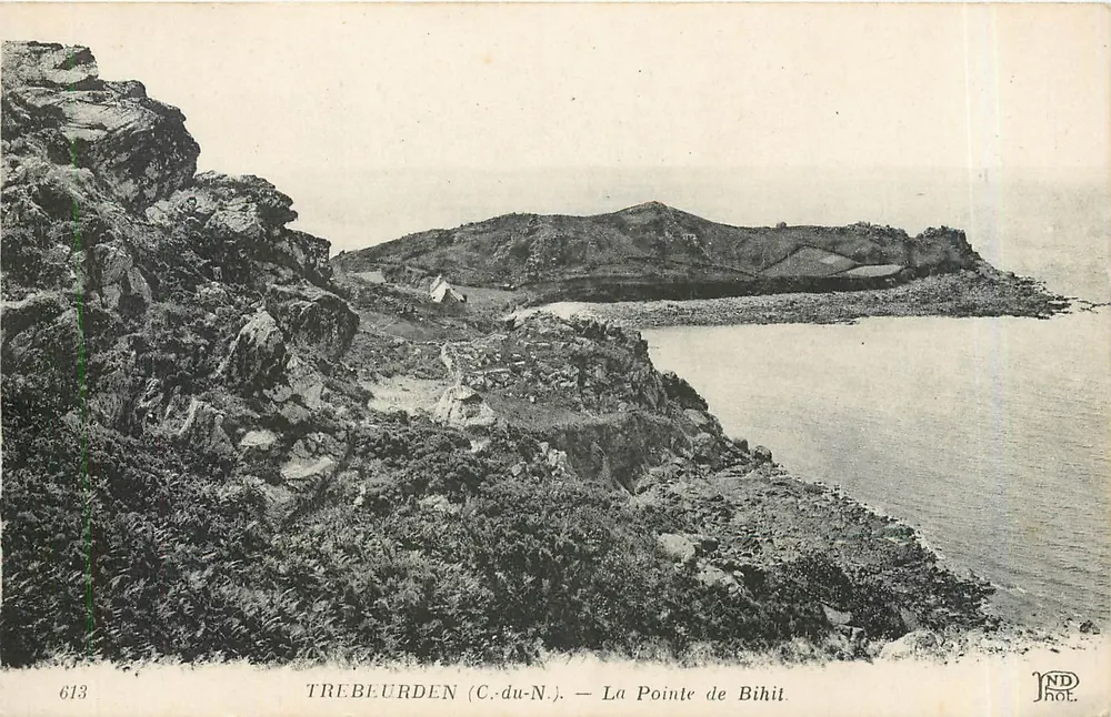 Trebeurden (C.-du-N.) — A Ponta de Bihit — ND Hot. n°613 - Frente