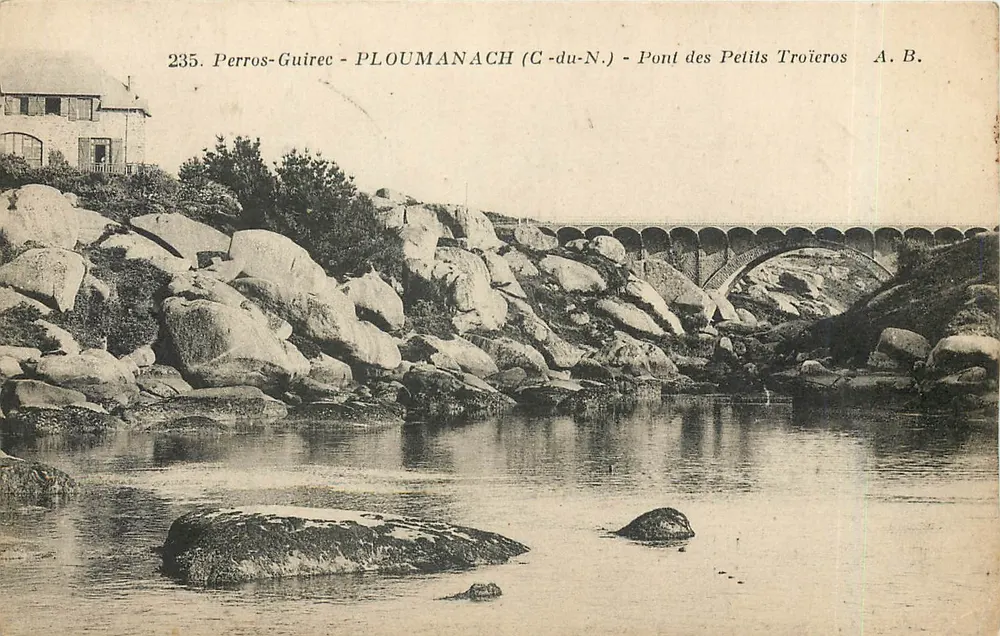 Pont des Petits Troïeros - Perros-Guirec - PLOUMANACH (C-du-N.) - A.B. - Recto