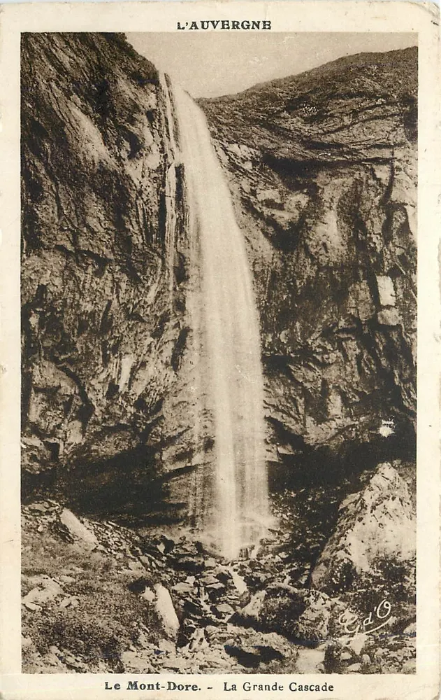 Le Mont-Dore - La Grande Cascade — L'Auvergne — Éditeur J. Gouttefanges - Recto