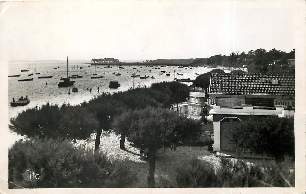 Andernos-les-Bains — Blick auf den Bassin, Richtung Quinconces — Les Éditions TITO — Bordeaux - Vorderseite
