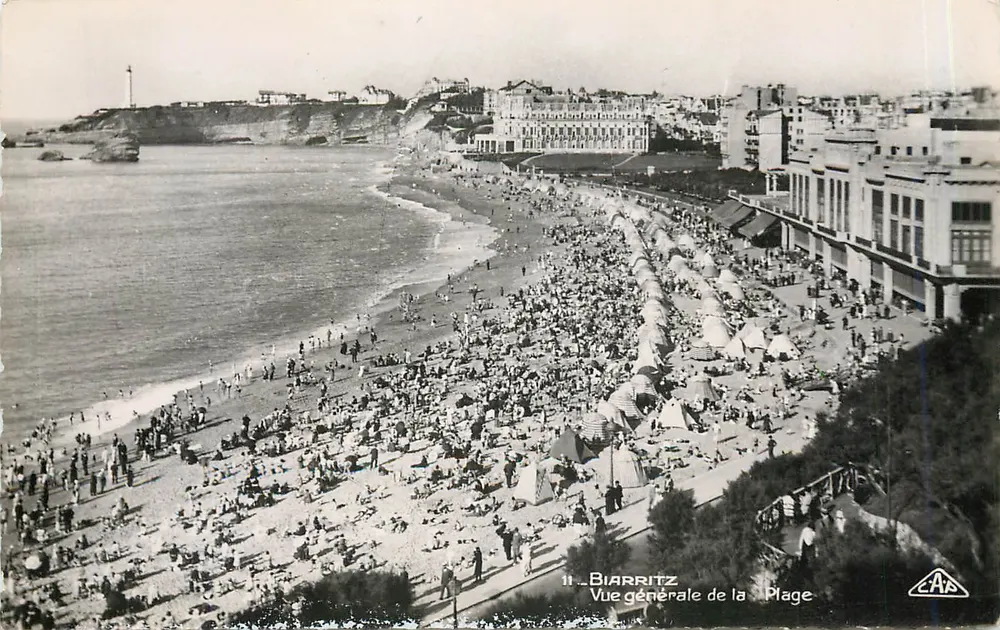 Biarritz — Vista geral da praia — CAA - Frente