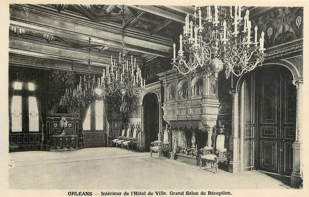 Orléans — Innenansicht des Rathauses. Großer Empfangssaal. - Vorderseite