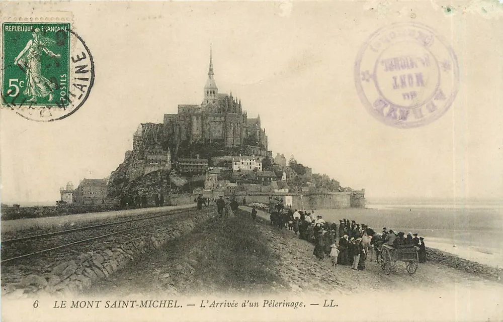 Le Mont Saint-Michel — L'Arrivée d'un Pèlerinage — LL. - Recto