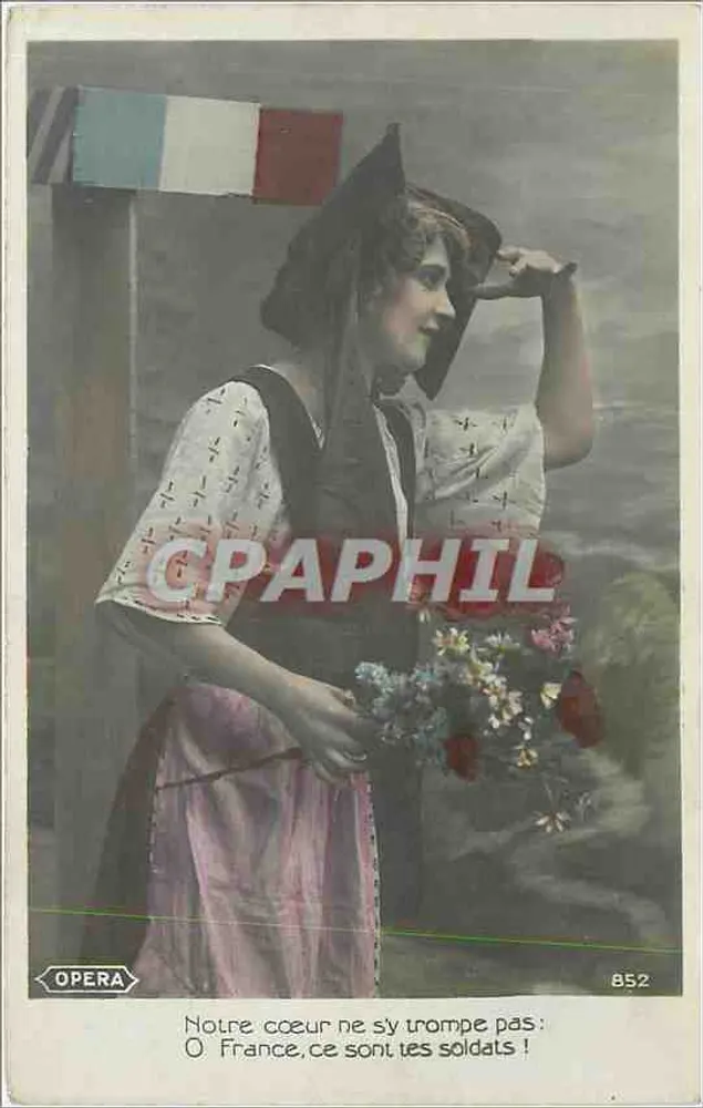 Frau im traditionellen Kleid — Hommage an französische Soldaten — Verlag OPERA, Nr. 852 - Vorderseite
