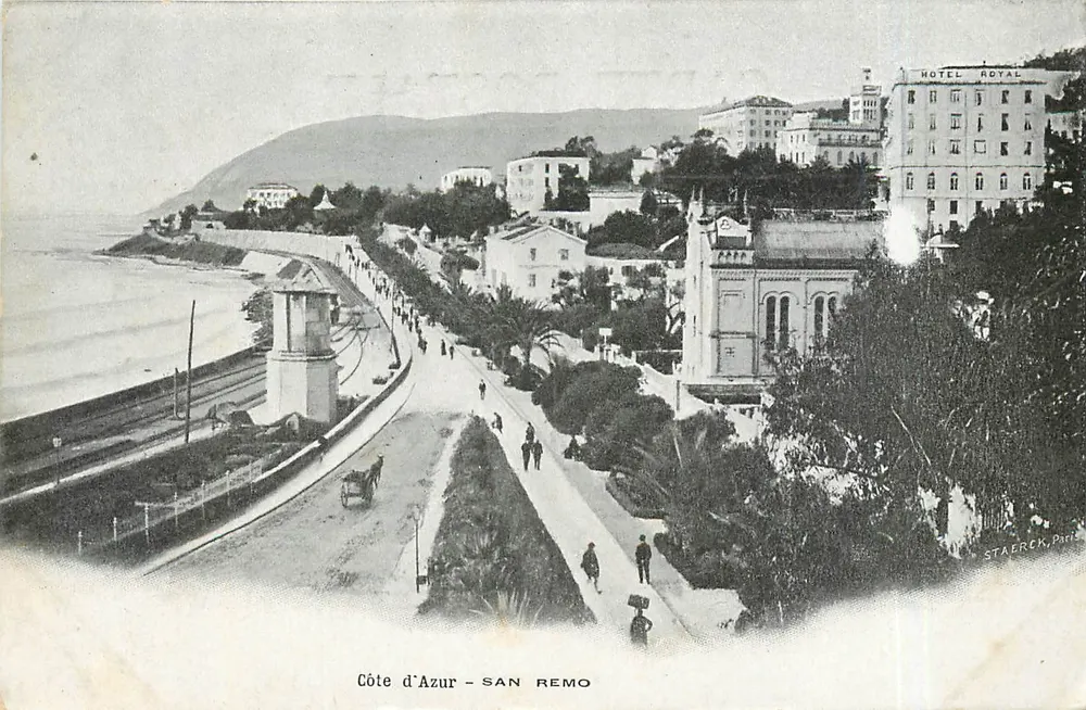 Costa do Azul - San Remo — vista da promenade e do Hotel Royal — editor STAERCK, Paris - Frente