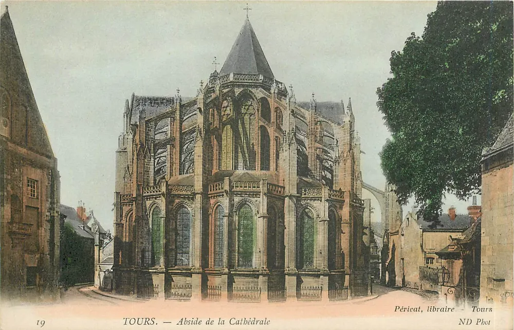 Tours — Abside da Catedral — Péricat, livraria - Tours - Frente