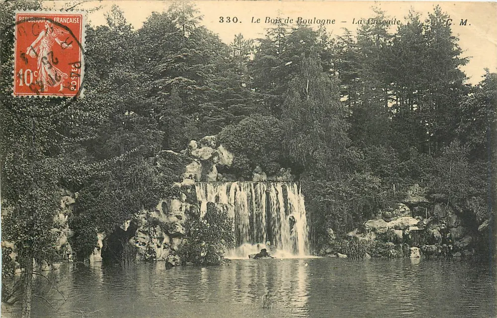 O Parque de Boulogne – A Cascata — C. M. n°330 - Frente