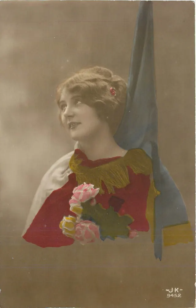 Jovem mulher em traje patriótico — editor JK n° 9452 - Frente