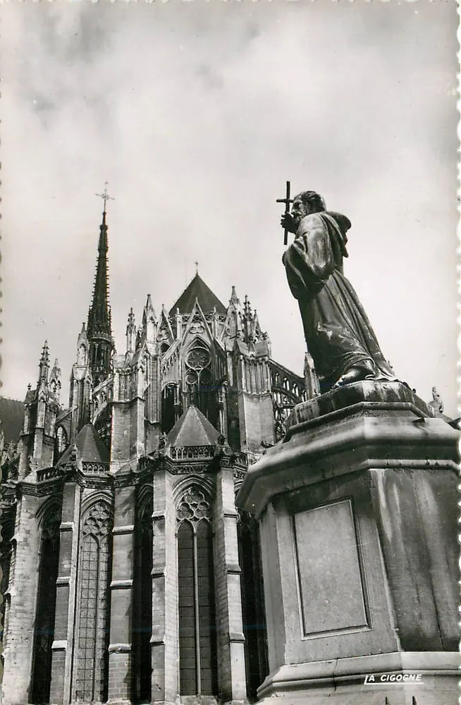 Amiens (Somme) — Kathedrale und Statue von Pierre l'Ermité — Éditions « La Cigogne » - Vorderseite